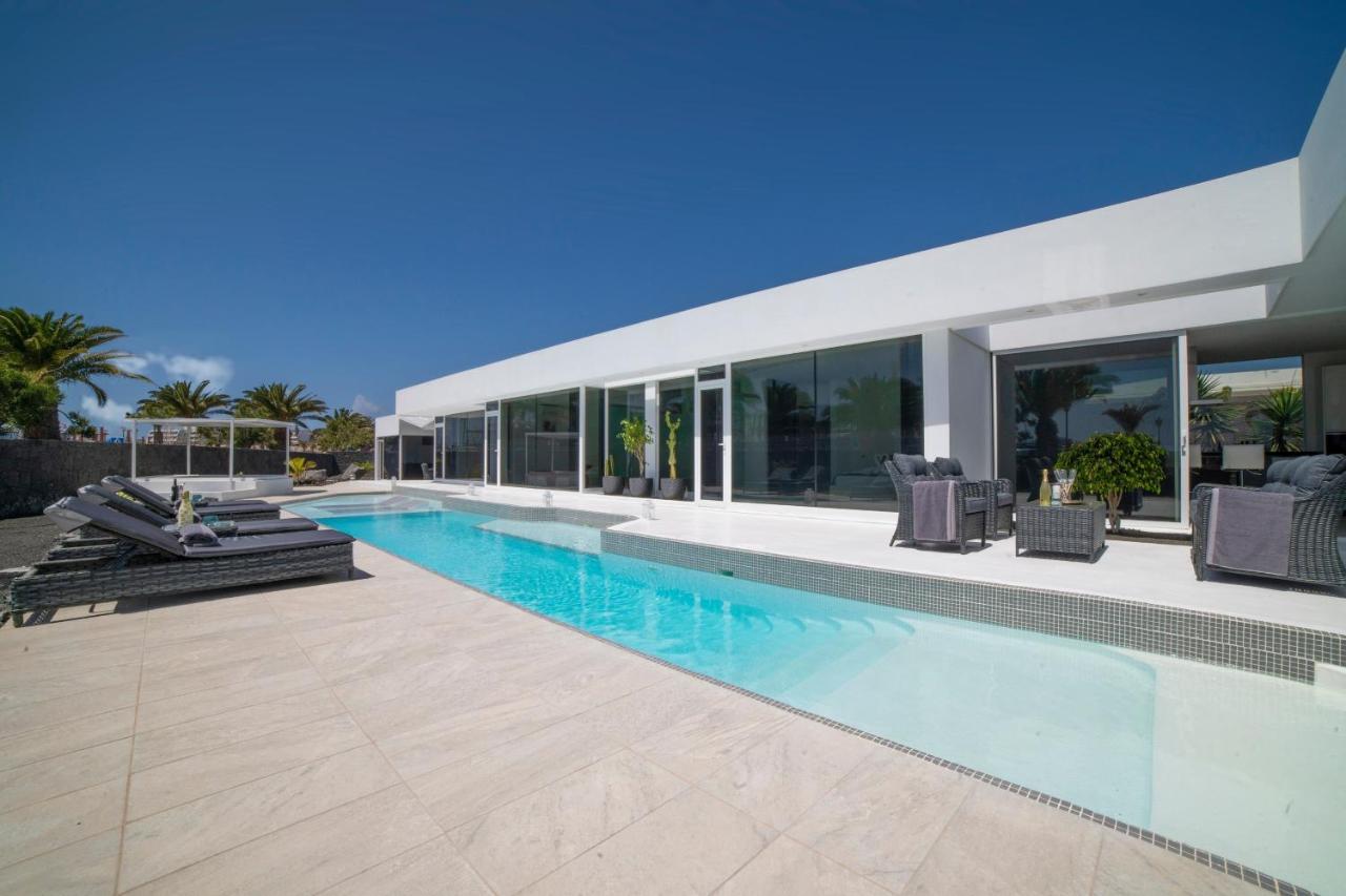 Valhalla Playa Blanca (Lanzarote) Exterior photo