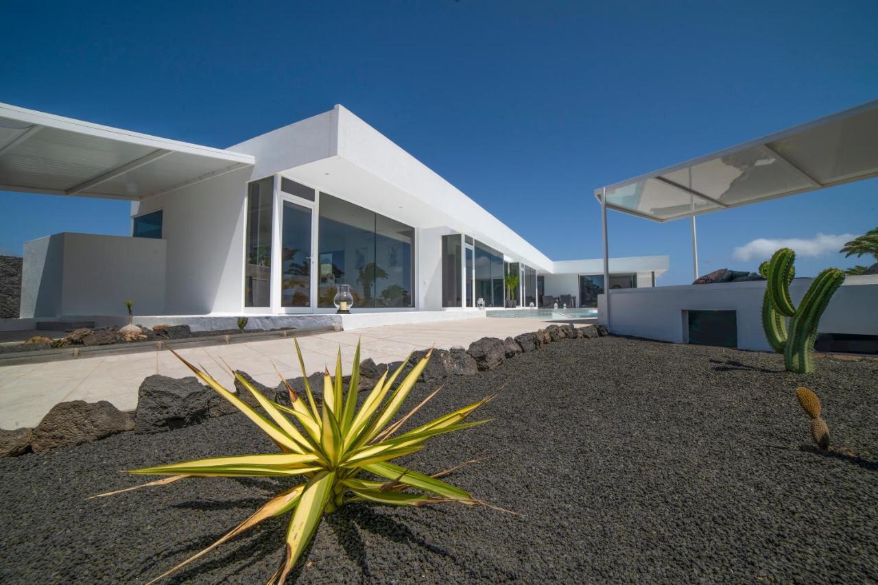 Valhalla Playa Blanca (Lanzarote) Exterior photo